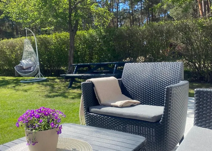 Letniskowe Jarek * Rowy (Pomerania)